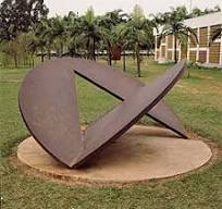 Escultura de Amílcar de Castro