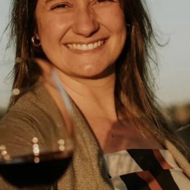 Isabela Peregrino — enóloga, especialista em vinhos de inverno